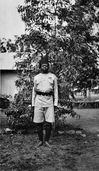 Kenyansk soldat, ca. 1914 af English Photographer